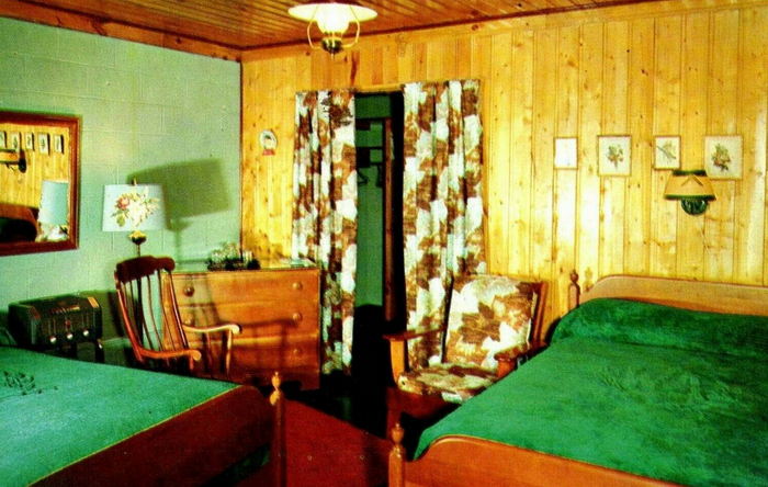 Willo-Acres Motel (Canton Inn and Suites) - Old Postcard And Promos